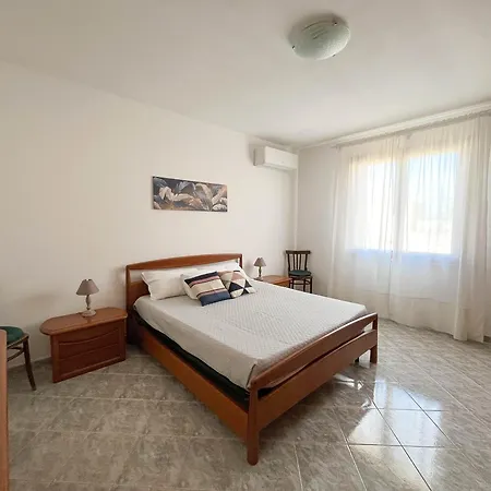 Bastet Apartment *